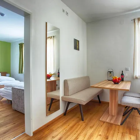 Apartment Landhof Carnuntum