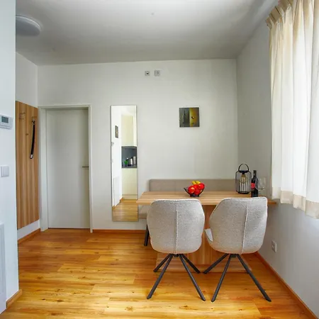 Apartment Landhof Carnuntum *